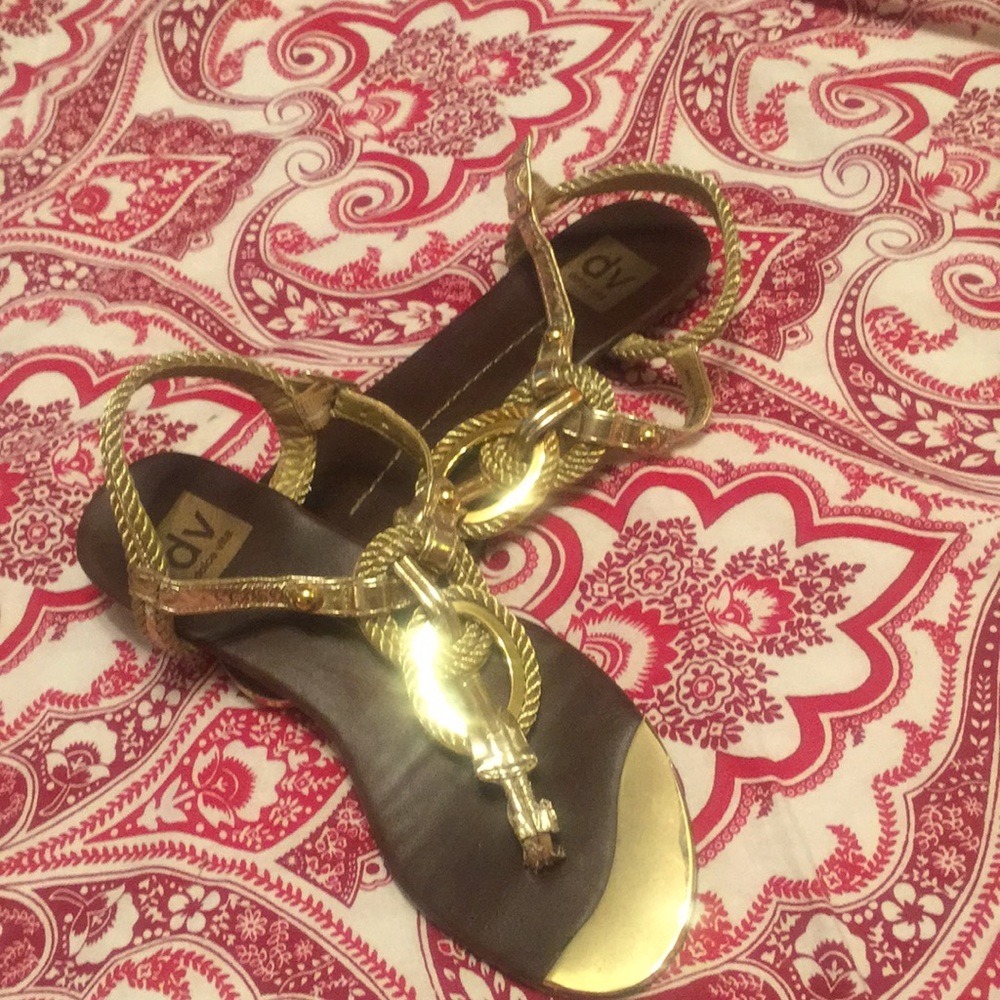 Sandal